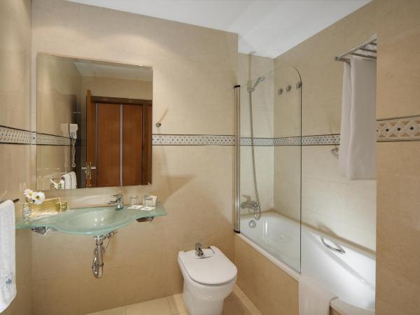 Exe Zarzuela Park : photo 1 de la chambre chambre triple