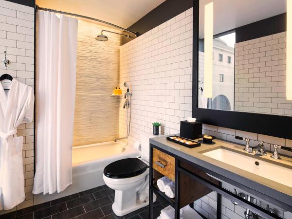 Hotel 50 Bowery, part of JdV by Hyatt : photo 3 de la chambre chambre double avec 2 lits doubles