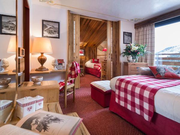 Hôtel Alpen Ruitor : photo 1 de la chambre chambre familiale avec vue sur la vallée (2 adultes + 2 enfants)