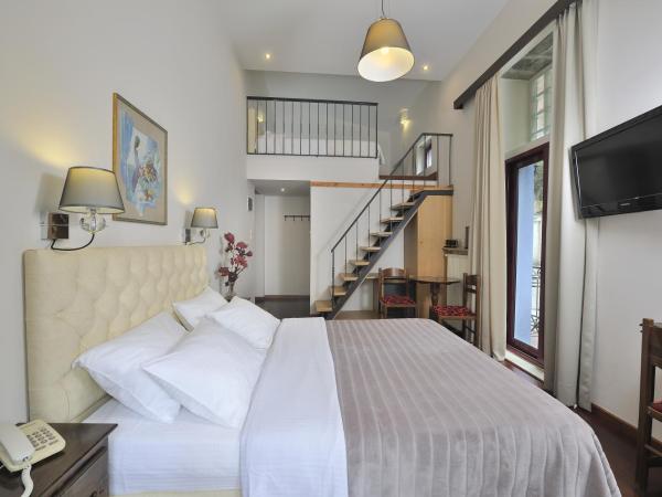 Dryades & Orion Hotel : photo 4 de la chambre chambre familiale standard