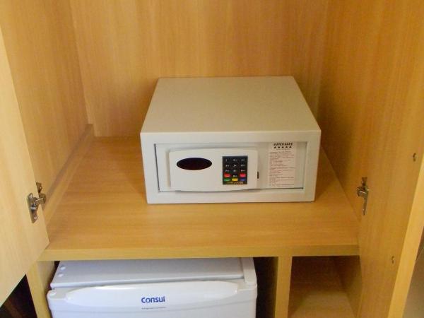 Hotel Viña Del Mar : photo 5 de la chambre chambre triple standard