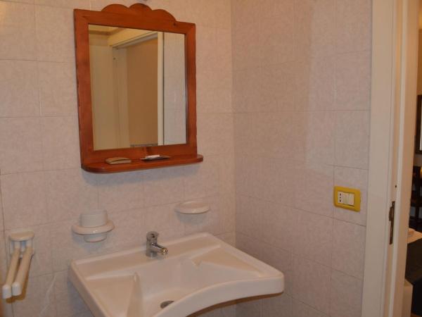 Stesicorea Palace : photo 1 de la chambre chambre triple