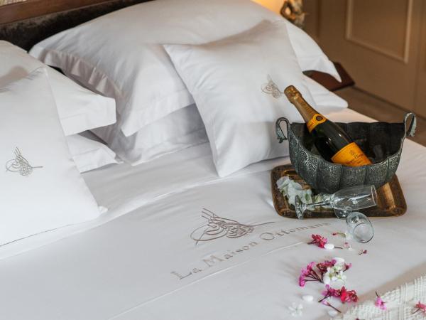 La Maison Ottomane : photo 2 de la chambre suite junior de luxe avec terrasse