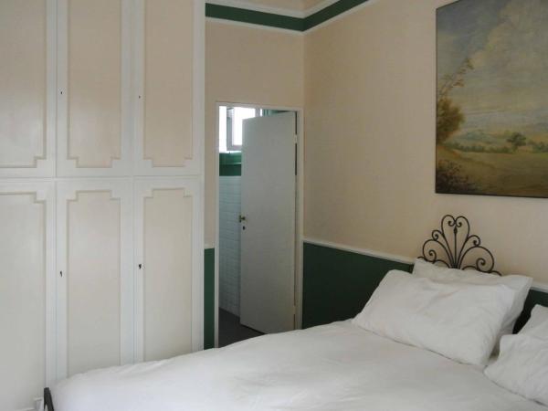 Palazzo Zecchino B&B : photo 5 de la chambre chambre double ou lits jumeaux avec salle de bains privative