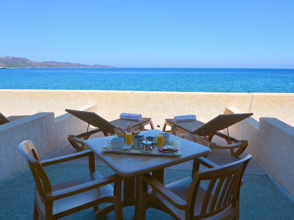 Hôtel Dolce Notte : photo 8 de la chambre chambre double avec terrasse - vue sur mer