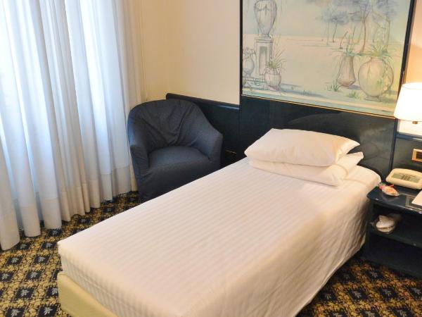 iH Hotels Milano Ambasciatori : photo 2 de la chambre chambre simple