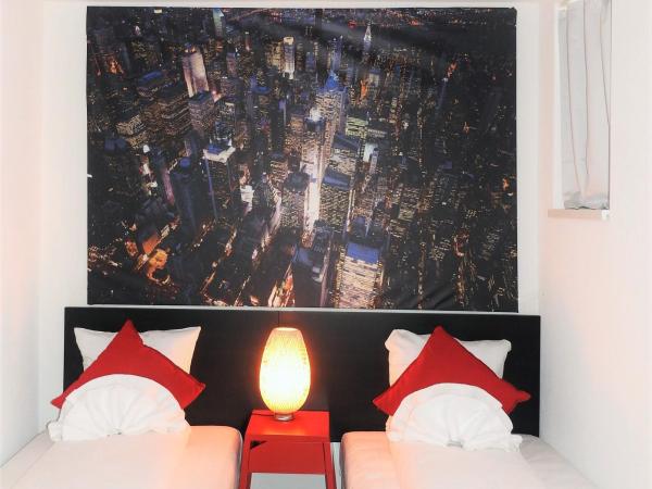 INSIDE Five : photo 4 de la chambre chambre triple - vue sur jardin