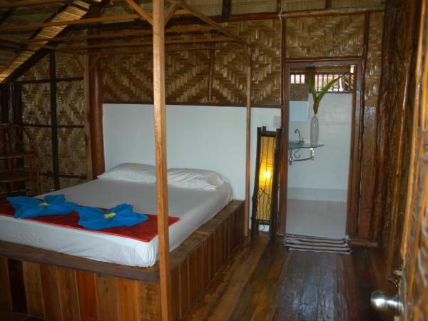 Andaman Sunflower : photo 3 de la chambre standard bungalow with warm water