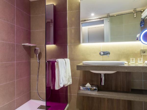 Radisson Blu Hotel, Lyon : photo 5 de la chambre chambre premium - vue panoramique sur vieille ville