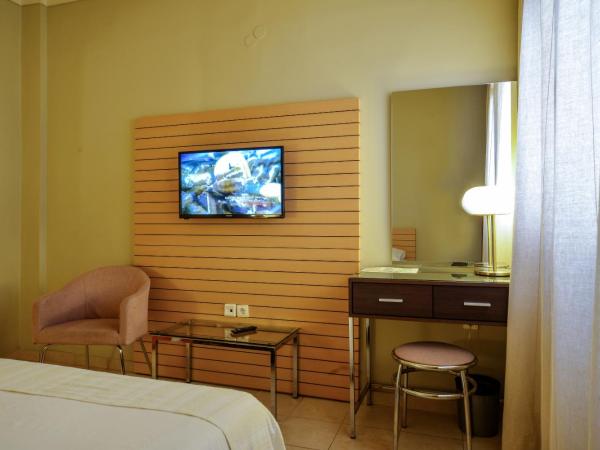 Astoria : photo 6 de la chambre chambre double budget avec petit lit double