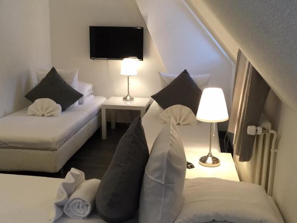 INSIDE Five : photo 3 de la chambre chambre triple - vue sur jardin