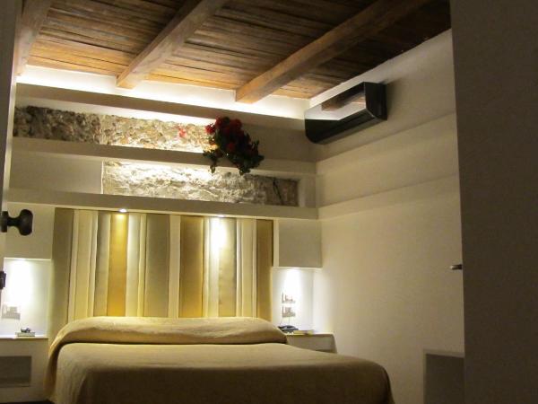 Albergo Del Centro Storico : photo 5 de la chambre chambre double deluxe