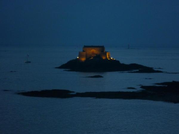 Hôtel La Porte Saint Pierre-Logis Hôtel Intra Muros : photo 7 de la chambre chambre familiale - vue sur mer (5 adultes)