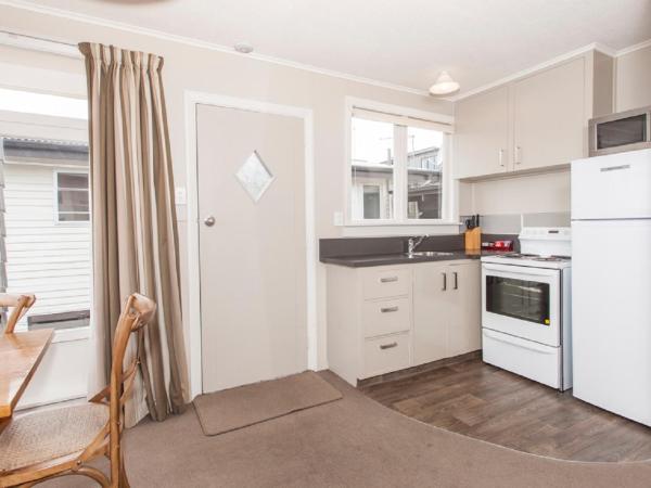 Wanaka View Motel : photo 3 de la chambre appartement 3 chambres - vue sur lac