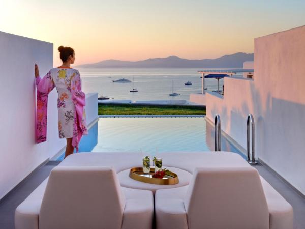 Myconian Korali Relais & Chateaux : photo 9 de la chambre chambre supérieure aeon