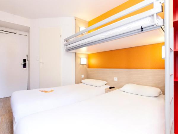 Premiere Classe Reims Sud - Bezannes : photo 1 de la chambre chambre triple