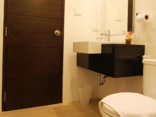 Chaba Place : photo 10 de la chambre chambre double standard