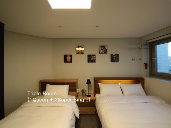 Nabi Hostel : photo 1 de la chambre chambre triple