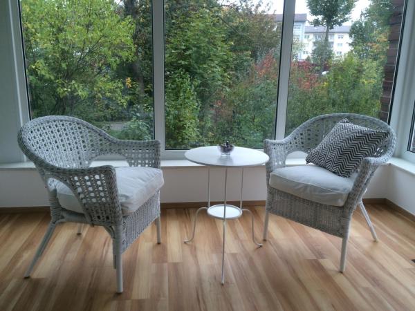 Villa Marie Mannheim : photo 9 de la chambre appartement avec terrasse - rez-de-chaussée (2)