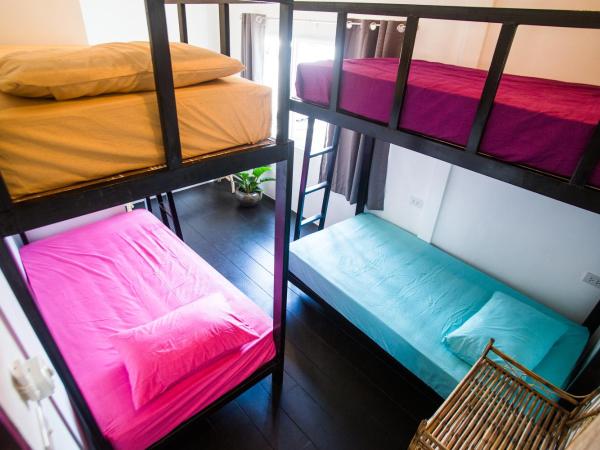 Sweet Life Community Guesthouse : photo 4 de la chambre chambre familiale