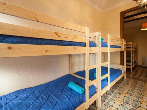 Bed in Girona : photo 3 de la chambre lit dans dortoir mixte de 6 lits