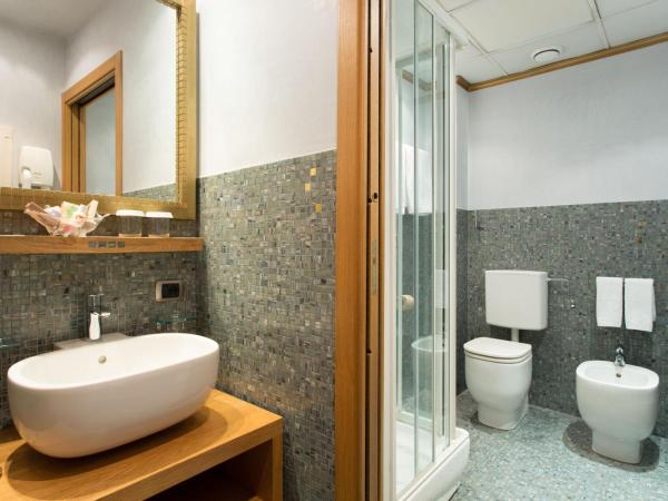 Appartamenti Porta Nuova 80 : photo 1 de la chambre studio triple standard