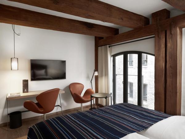 71 Nyhavn Hotel : photo 2 de la chambre chambre double de luxe exécutive