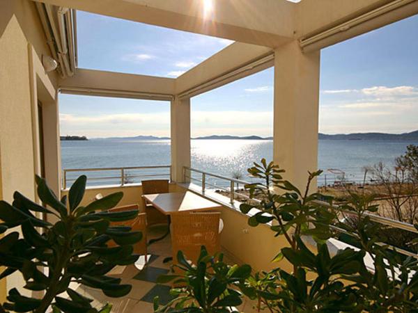 Villa Ivana B&B : photo 8 de la chambre studio avec balcon et vue sur la mer