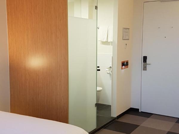 easyHotel Amsterdam Arena Boulevard : photo 7 de la chambre chambre double standard
