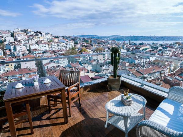 Hotel Bosfora : photo 3 de la chambre suite avec terrasse