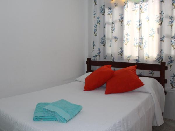 Pousada Recanto Das Emerências : photo 7 de la chambre maison de ville 2 chambres