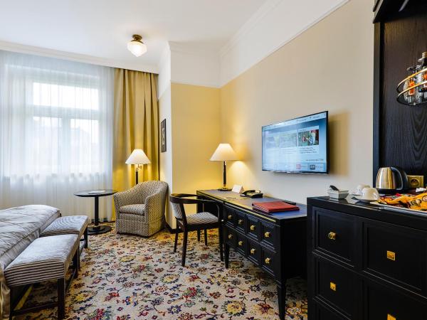 Hotel Savoy Prague : photo 1 de la chambre chambre deluxe