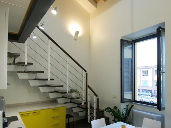 VERSOVERDE HOTEL Alzaia Naviglio Grande : photo 3 de la chambre appartement en duplex - vue sur naviglio (2 adultes)