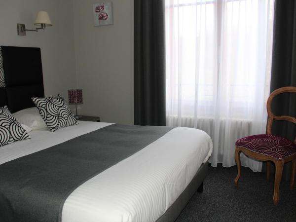 Hôtel Spa & Restaurant Ô Pervenches : photo 1 de la chambre chambre double