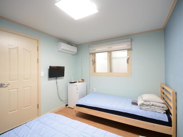 Sunnyhill Hostel Hongdae : photo 4 de la chambre chambre lits jumeaux