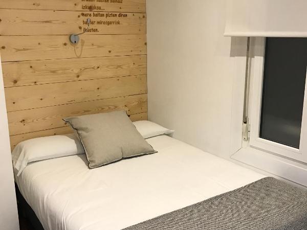 Pensión Urkia : photo 7 de la chambre chambre simple avec salle de bains privative