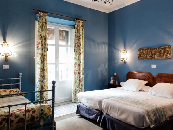 Hotel Abanico : photo 8 de la chambre chambre familiale (3 adultes)