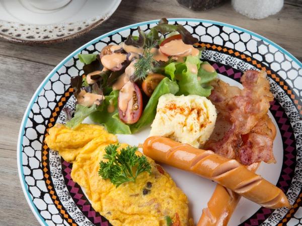 White Ivory Bed And Breakfast : photo 8 de la chambre chambre lits jumeaux deluxe avec balcon