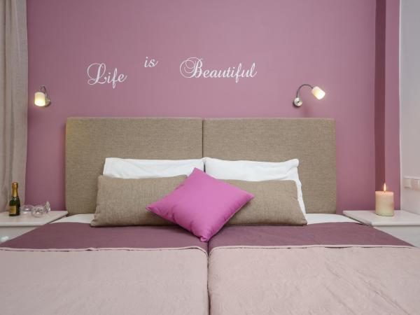 Panormos Hotel and Studios : photo 7 de la chambre chambre lits jumeaux deluxe