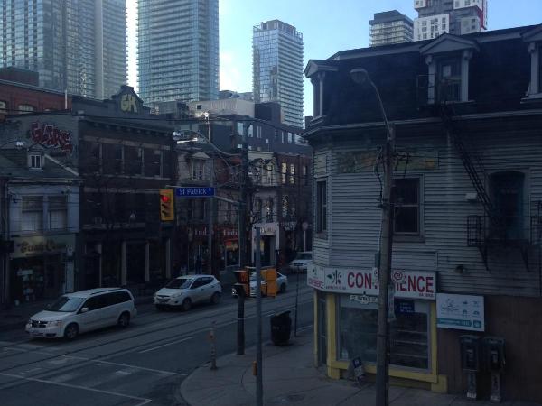 The Rex Hotel Jazz & Blues Bar : photo 7 de la chambre chambre basique avec lit double et salle de bains privative
