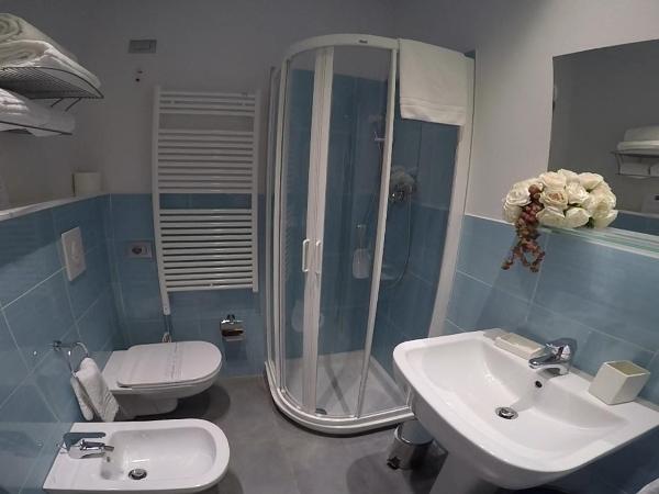 Hotel Sant'Anna : photo 6 de la chambre chambre double