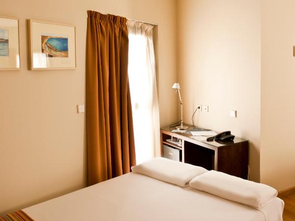 Hotel Patagonia Sur : photo 4 de la chambre chambre familiale