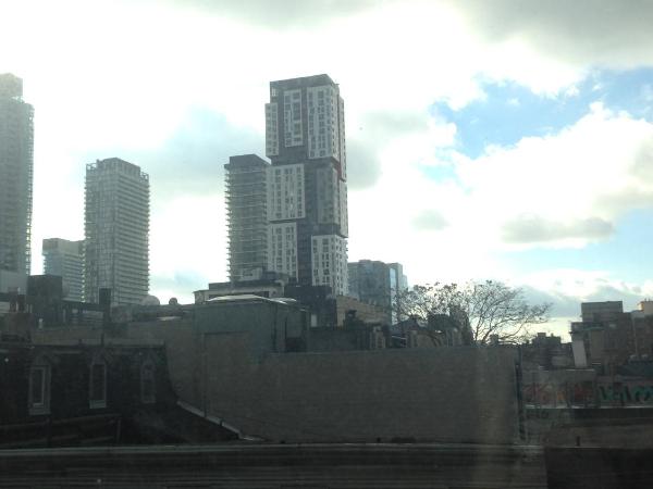 The Rex Hotel Jazz & Blues Bar : photo 4 de la chambre chambre double ou lits jumeaux basique avec salle de bains commune