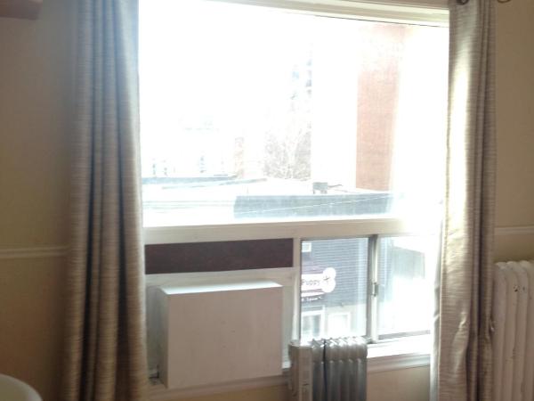 The Rex Hotel Jazz & Blues Bar : photo 6 de la chambre chambre double ou lits jumeaux basique avec salle de bains commune