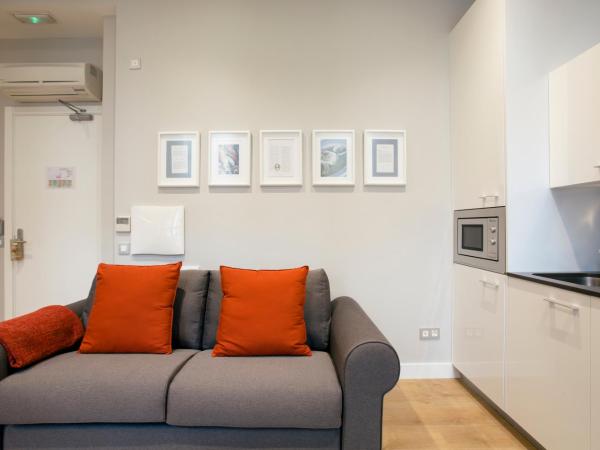 Legazpi Doce Rooms & Suites : photo 10 de la chambre appartement 1 chambre - vue sur ville