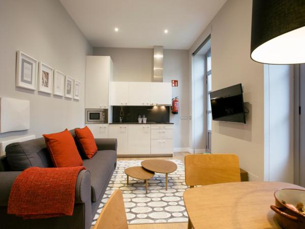 Legazpi Doce Rooms & Suites : photo 6 de la chambre appartement 1 chambre - vue sur ville