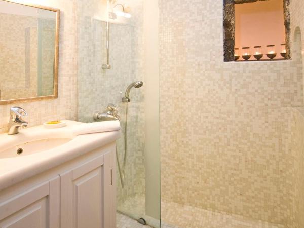 Pantelia Suites : photo 9 de la chambre suite avec vue sur caldera