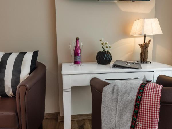 Hotel dasMEI : photo 4 de la chambre chambre lits jumeaux/double avec balcon - almrose