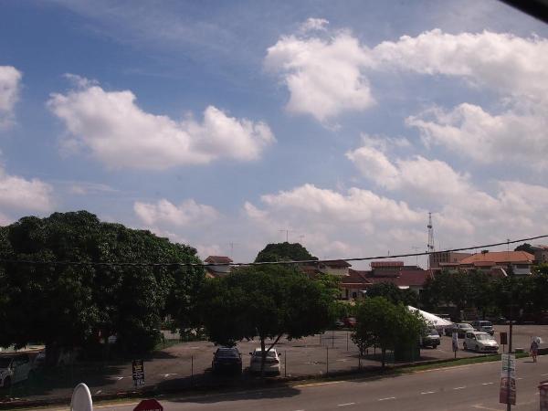 The Gatherings Place : photo 6 de la chambre chambre triple - vue sur ville