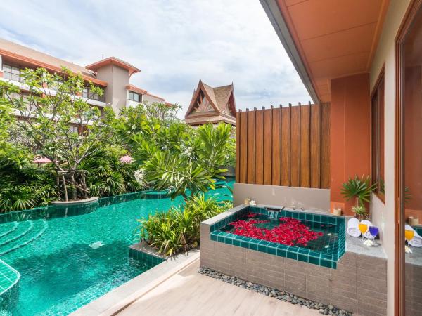 Ayrest Hua Hin Hotel : photo 2 de la chambre chambre de luxe avec accès à la piscine et baignoire spa